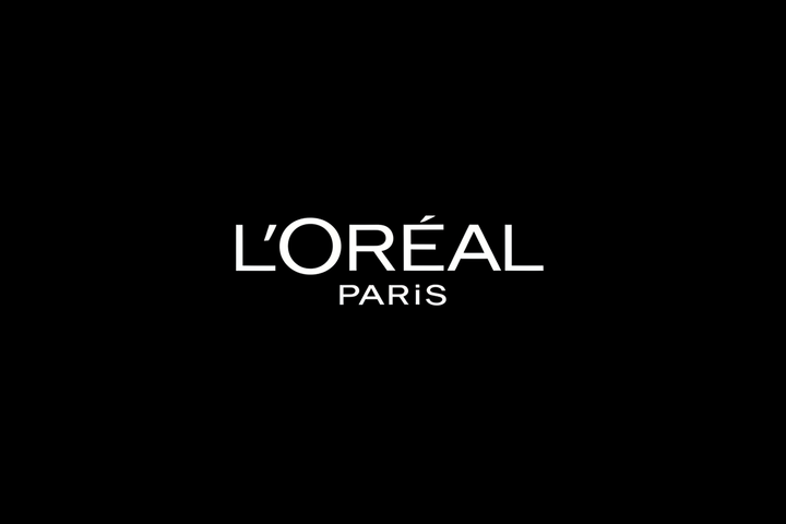 L'Oréal Paris “White Logo on Black Background”
